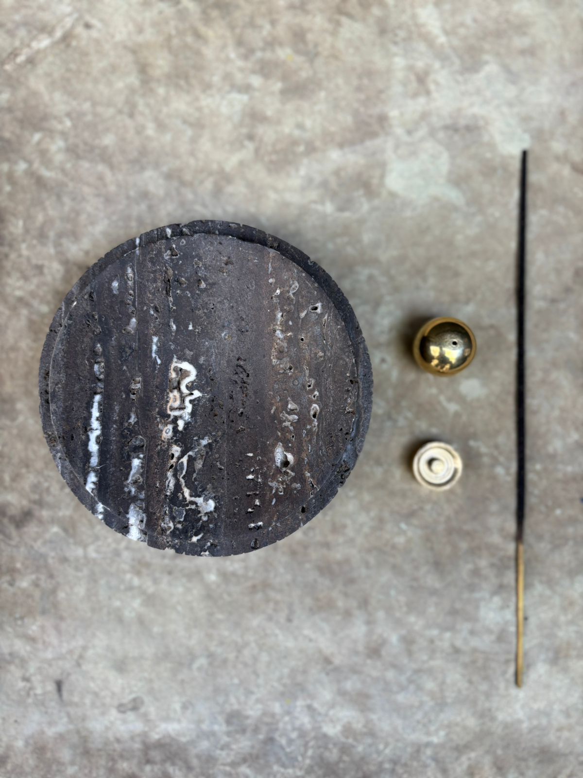 Handmade Brass Incense Holder incl. dish (Dark)