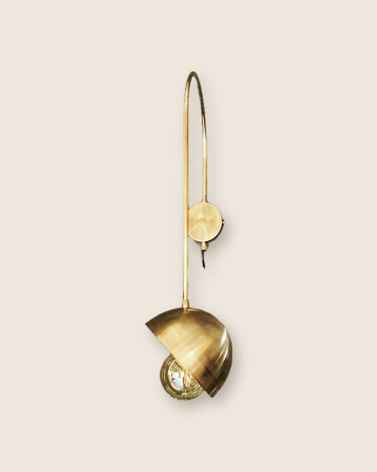 The Grace wall light