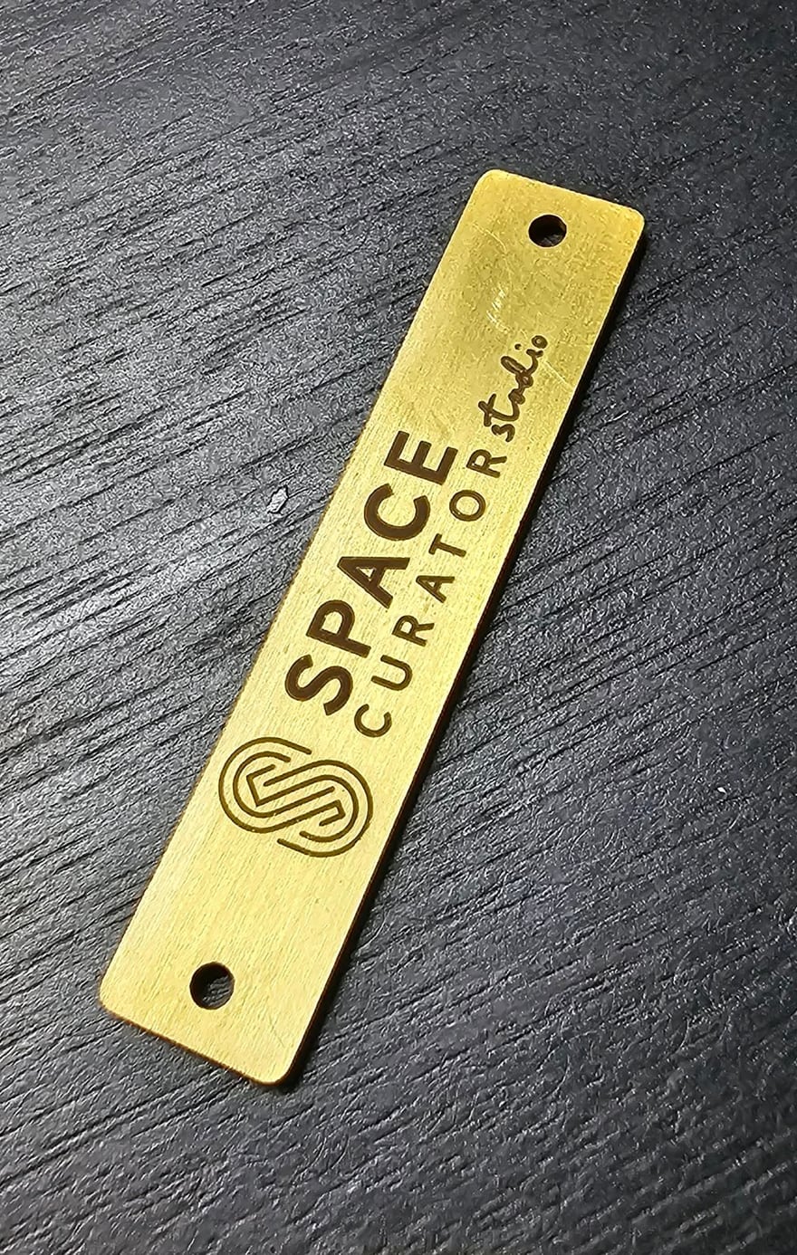 Maker's plate