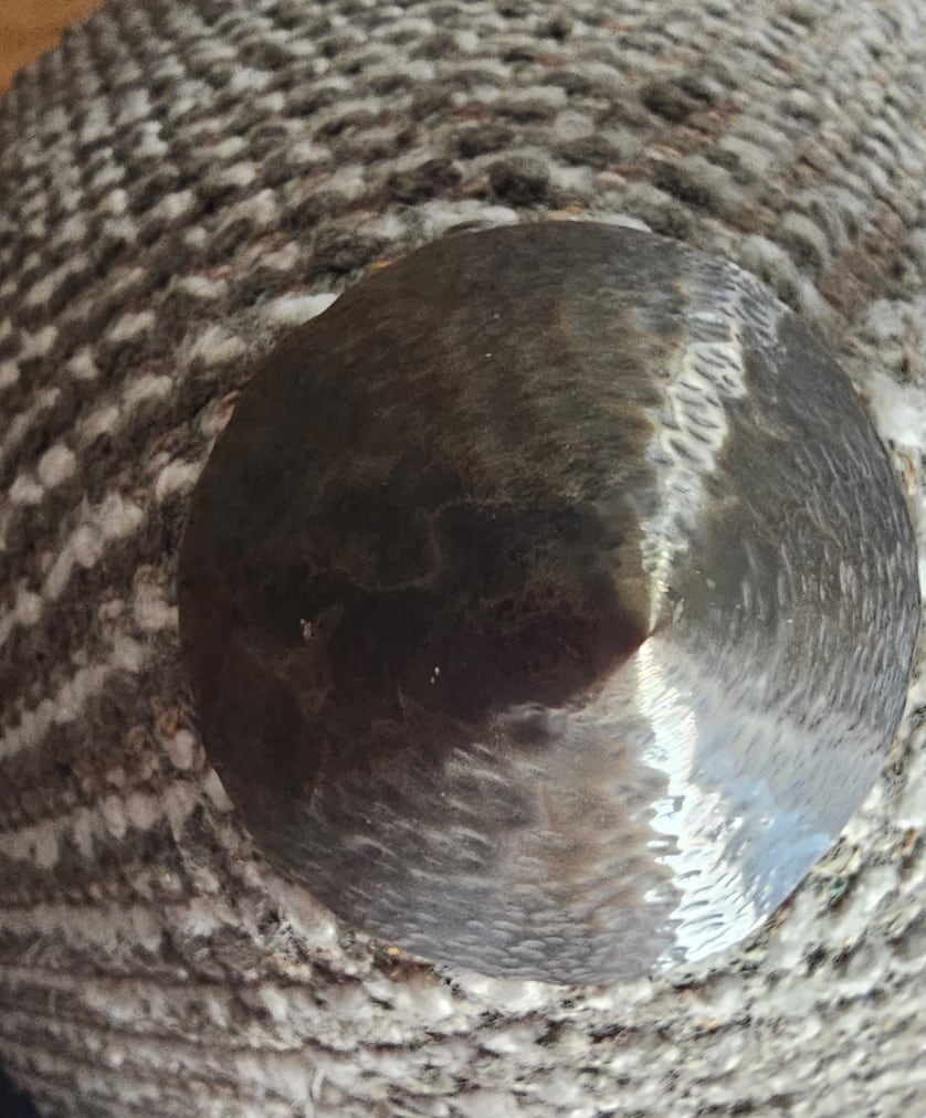 Spun metal crown