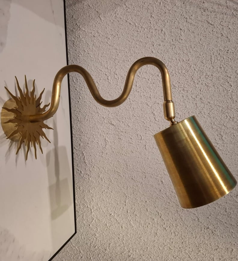 Wave wall light